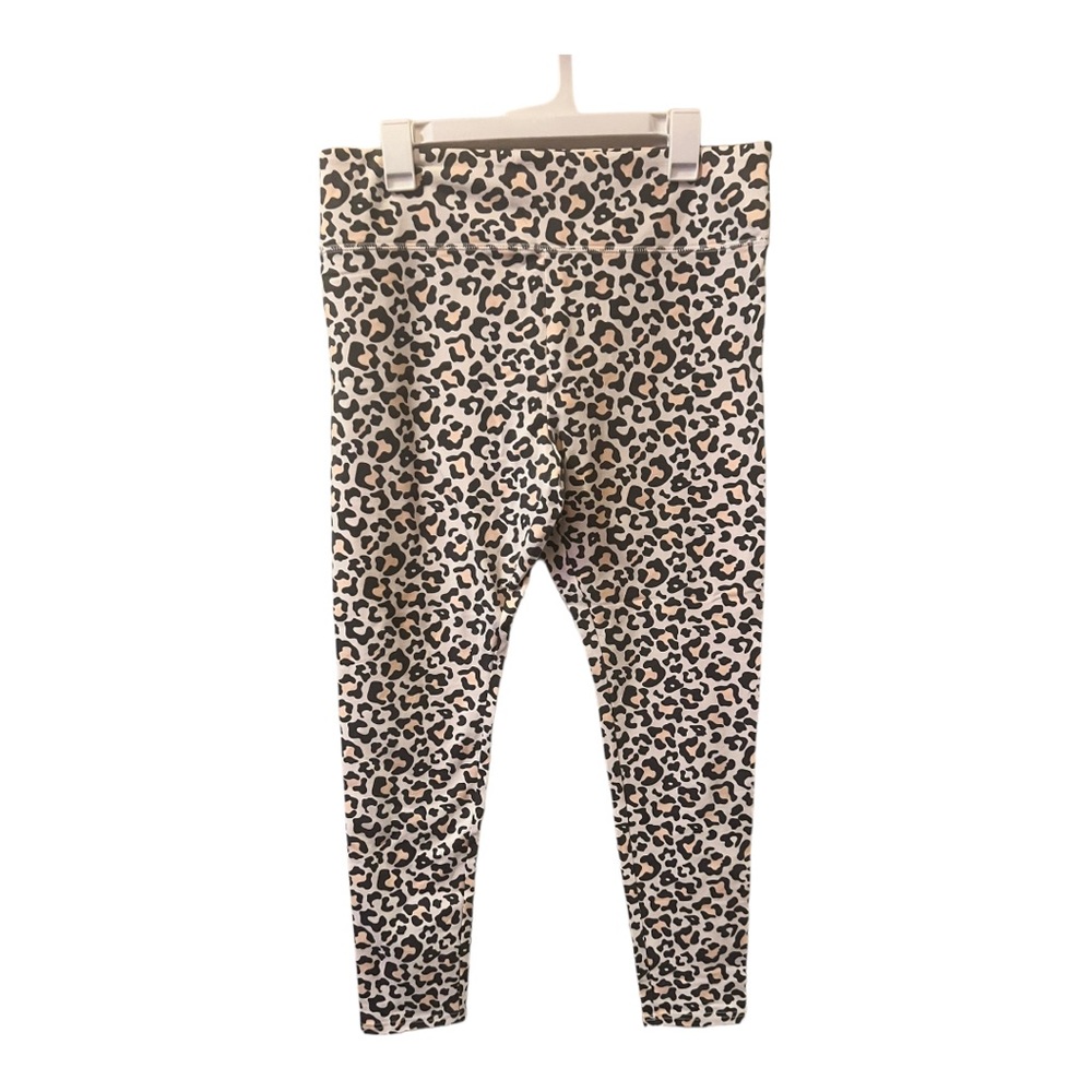 NWOT LEOPARD LEGGINGS
